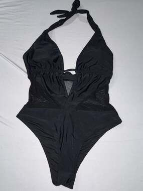 E660 CUPSHE Black Halter Deep V-Neck Ruched Mesh Panel One-Piece Swimsuit